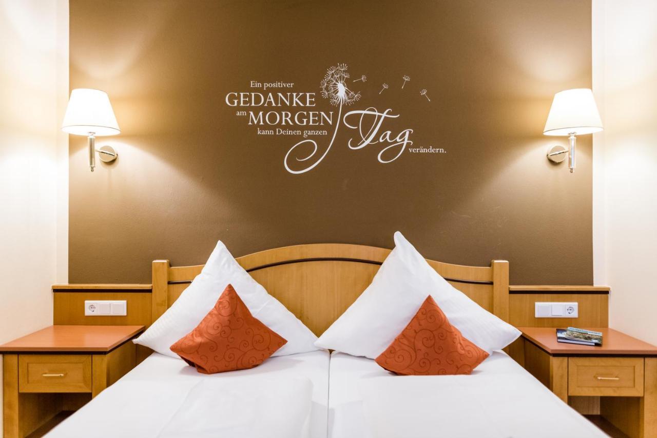 Akzent Hotel Bayerwald-Residenz Neukirchen  Exteriör bild