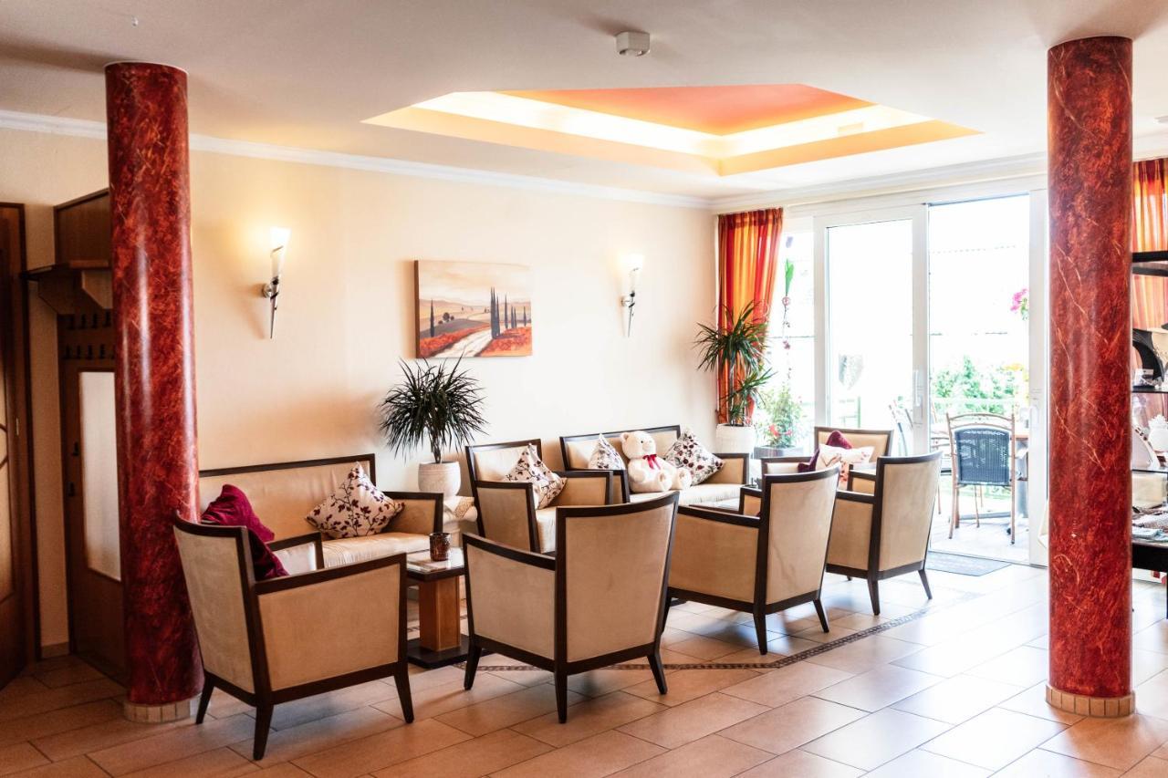 Akzent Hotel Bayerwald-Residenz Neukirchen  Exteriör bild