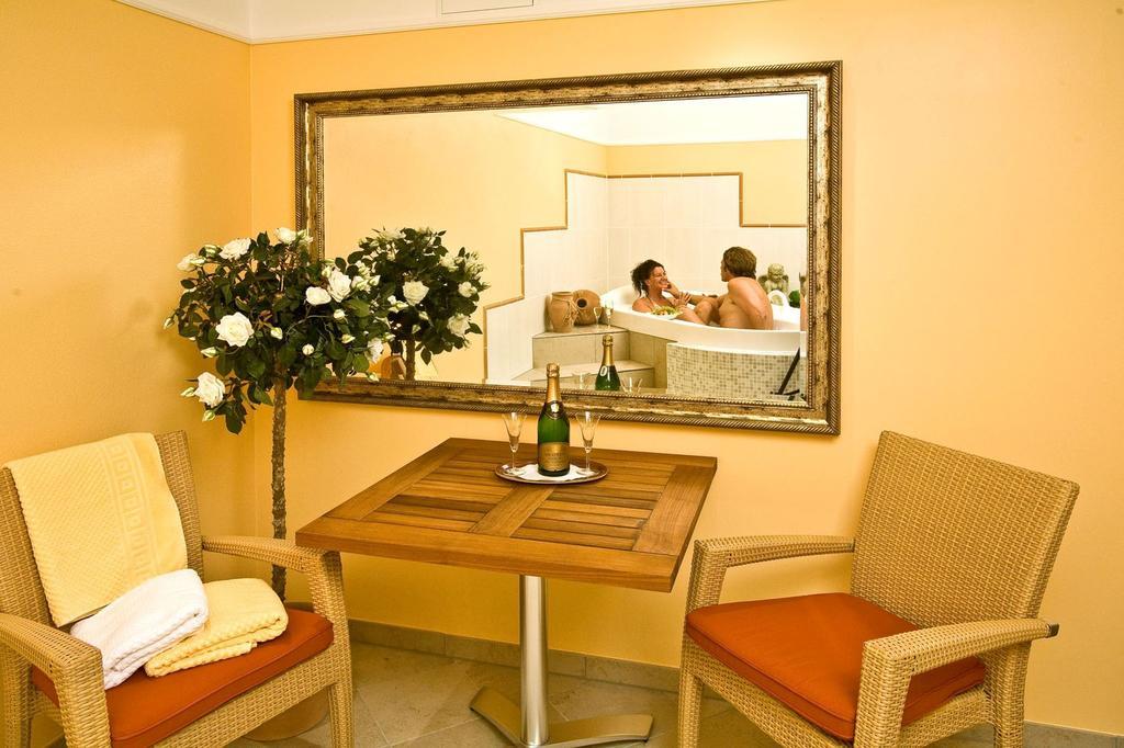 Akzent Hotel Bayerwald-Residenz Neukirchen  Exteriör bild